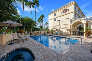 B•Hospitality Completes Portfolio-wide Implementation of Aptech's PVNG Hotel Accounting Solution at Bayfront Inn 5th Avenue