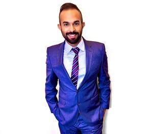 Former Dubai Radio Presenter Rakesh Thomas Climbs to Success in the U.S. Real Estate Scene